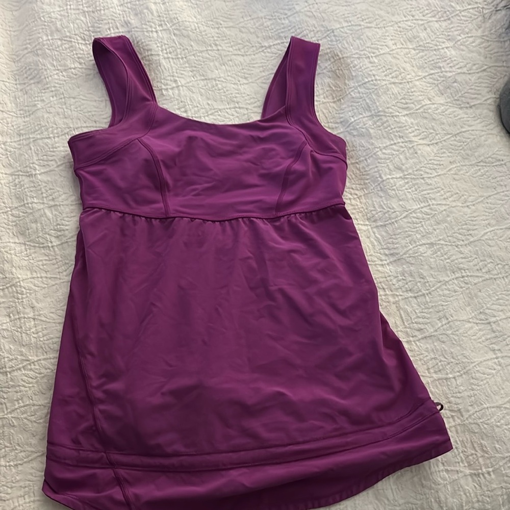 Lululemon purple athletic top - Picture 1 of 2